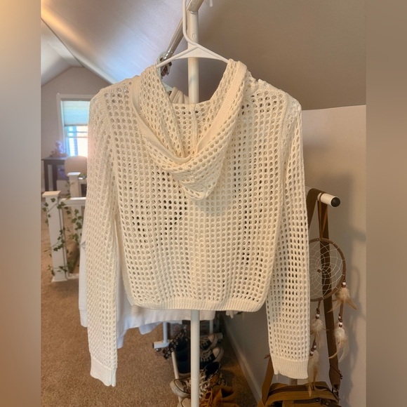 Love Knits NYC Open-Knit Hooded Sweater size Small - Picture 4 of 7